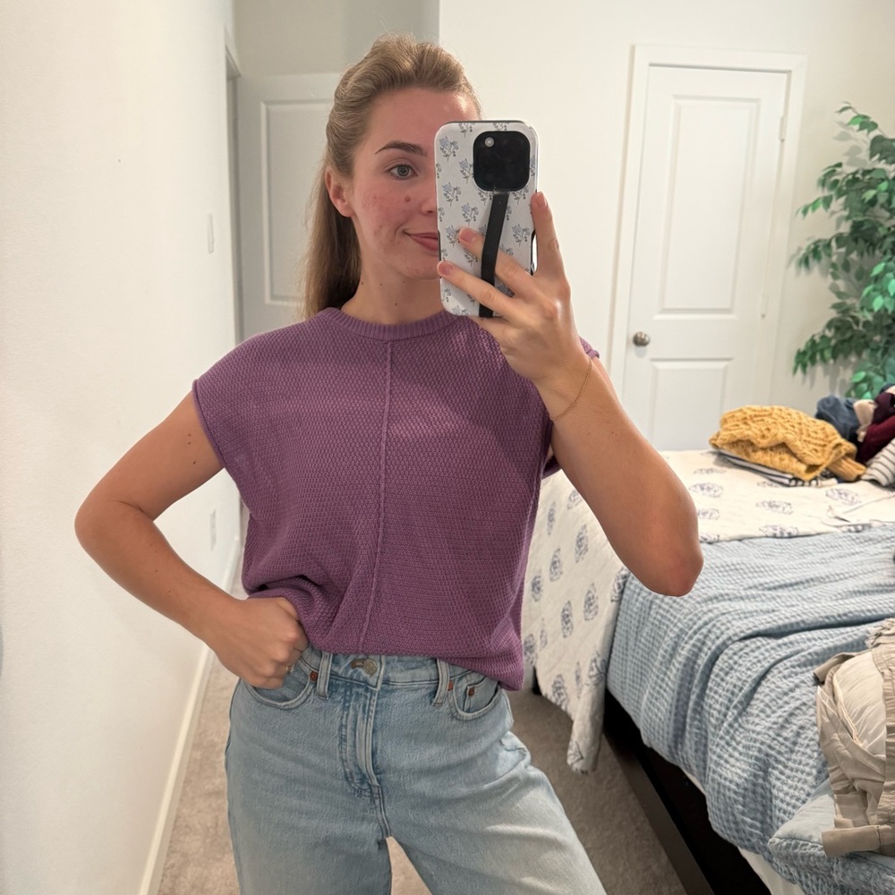 Women's Purple Knit Top
